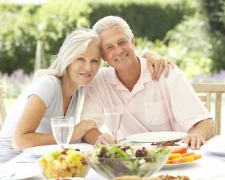 It is Spring and Love Is In The Air! Find Someone Special Online
